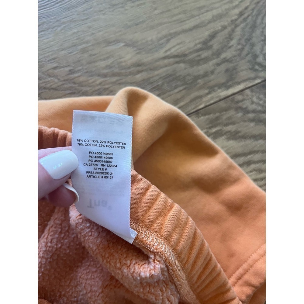 Aritzia Tna Cozy Fleece Shorts Size Small Ombré Orange - Picture 5 of 7